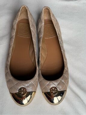 Tory Burch Quilted Beige Ballet Flats with Gold Cap-Toe
